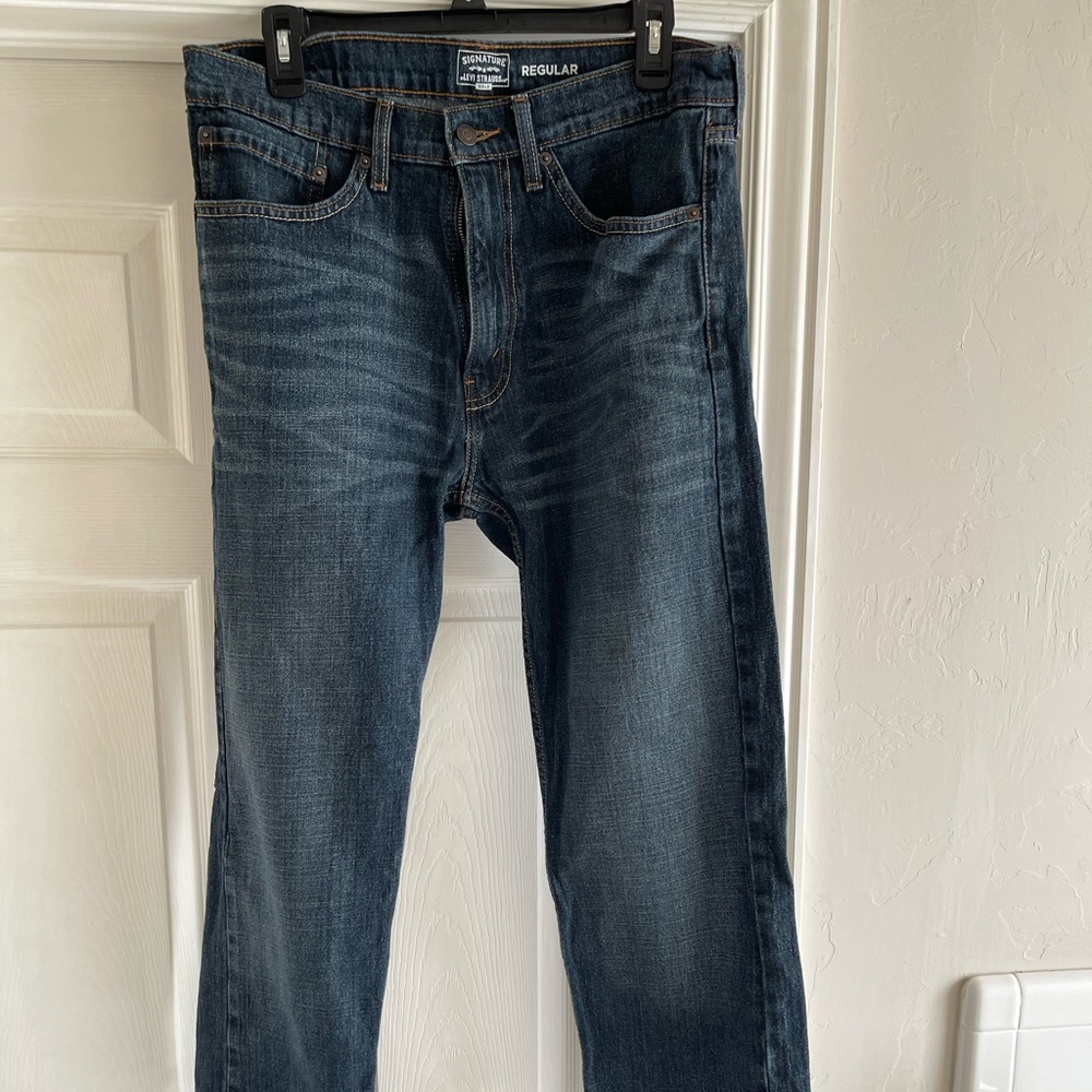 LEVI’S Signature GOLD Jeans